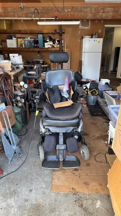Permobil Mobile Aid Chair