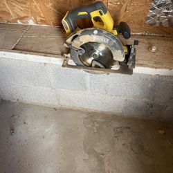 60VCircular Saw