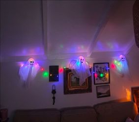 Lightup ghosts