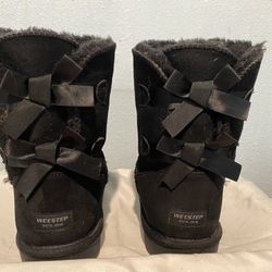 Women’s Black Boots With BoX