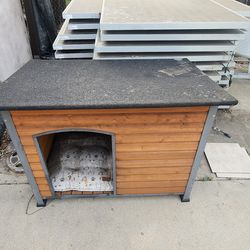 Dog House(Aivituvin)