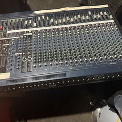 24 Channels Mixer