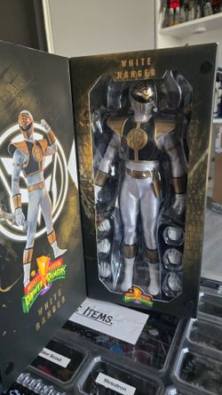 Threezero White ranger