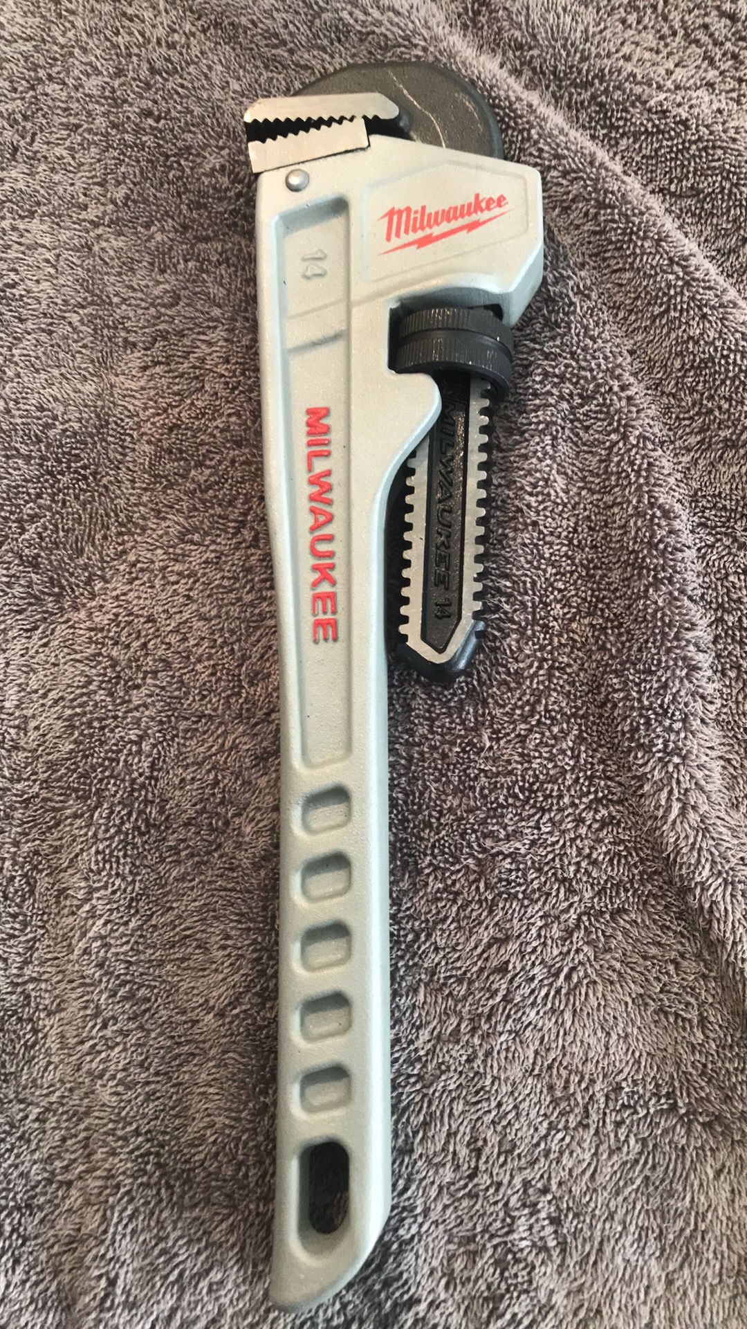 Milwaukee Pipe Wrench