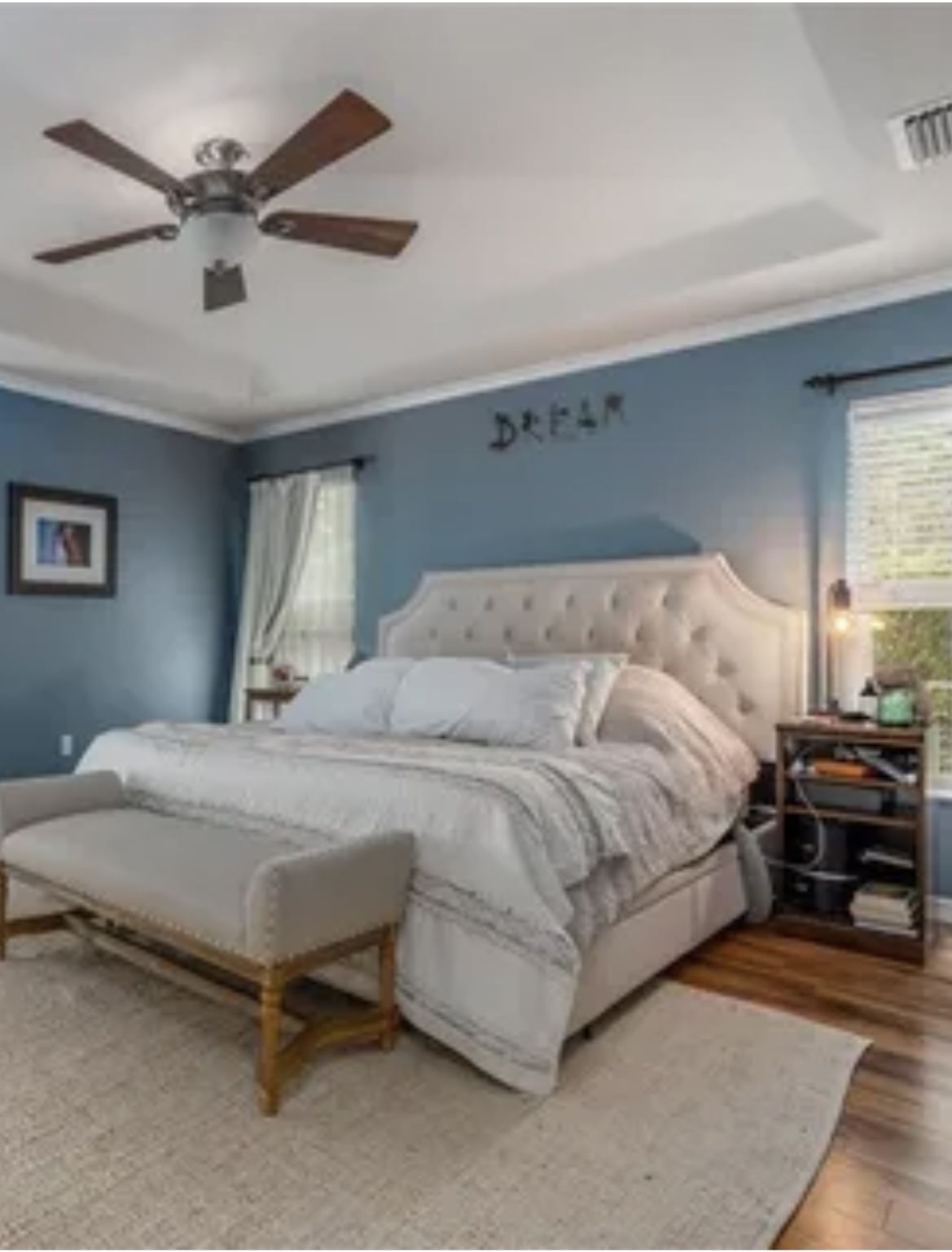 California King Bed With 4 Storage Drawers Underneath for Sale in Ocala