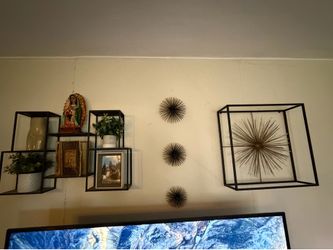 Decor/ wall frames