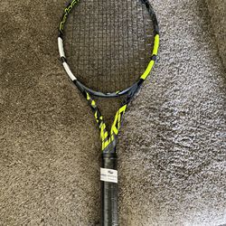 Brand New Babolat Pure Aero 98 (strung) With Expandable Bag 