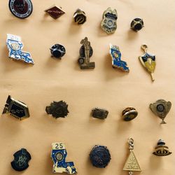 20 Vintage Pins & Pendants-Sorority-Clubs-Etc.