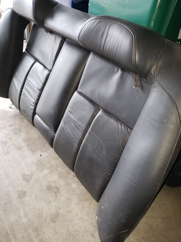 98-99 Subaru legacy gt sedan back seat