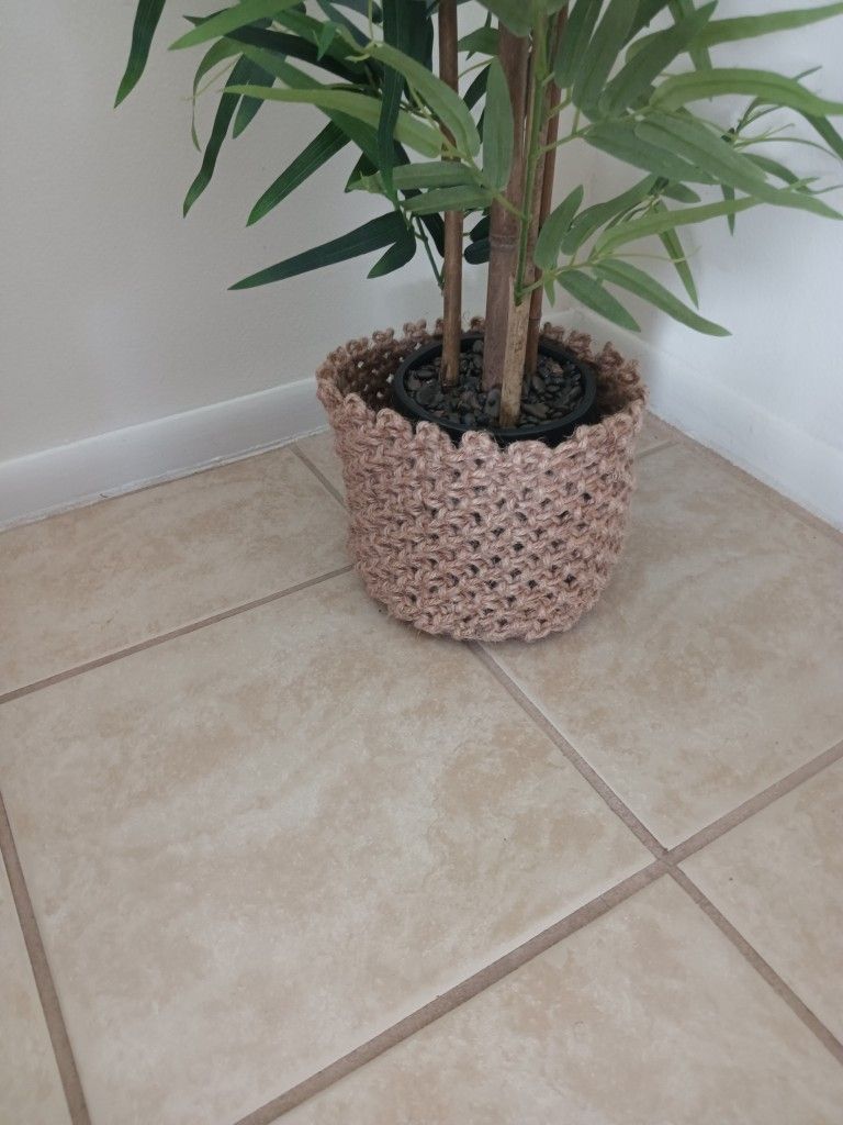 Flower Pot Holder