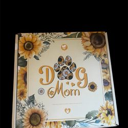 Dog Mom 8 Piece Gift Set 