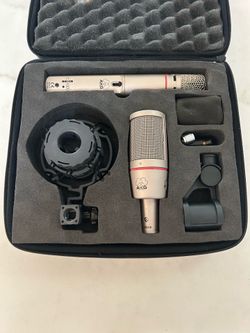 AKG The Project Pack – C 3000 B & C 1000 S Condenser Mics w/ Shock Mount & Case