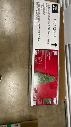 7.5 Maysville Pine LED Pre Lit Tree 