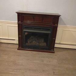 Gas Heat And Fire Place 