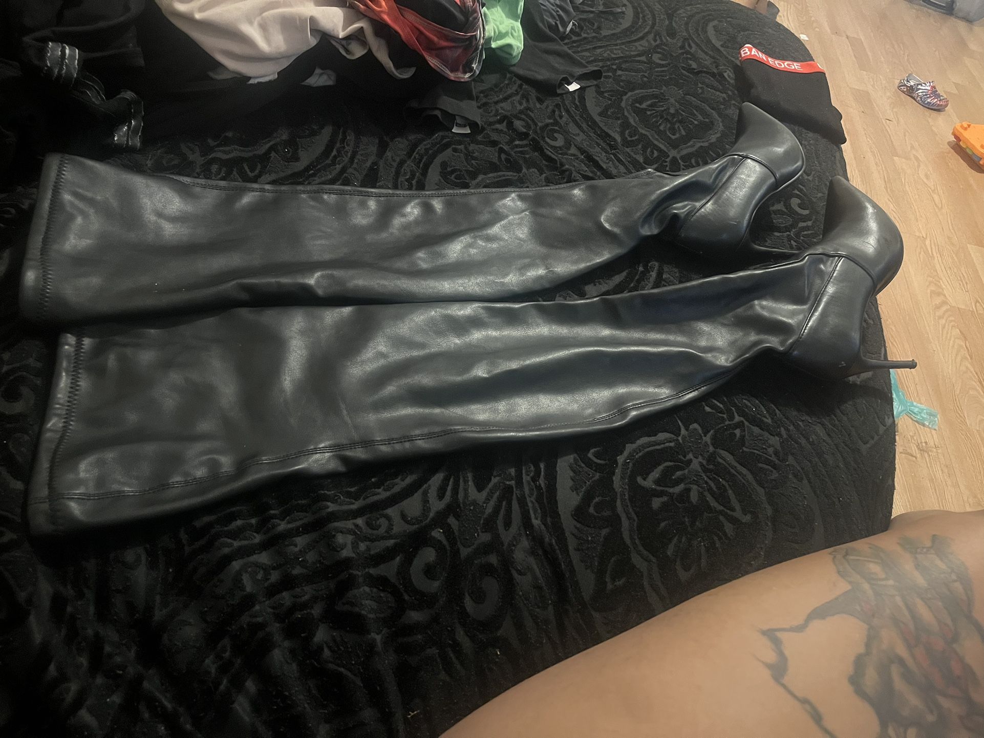 Women Thigh boots