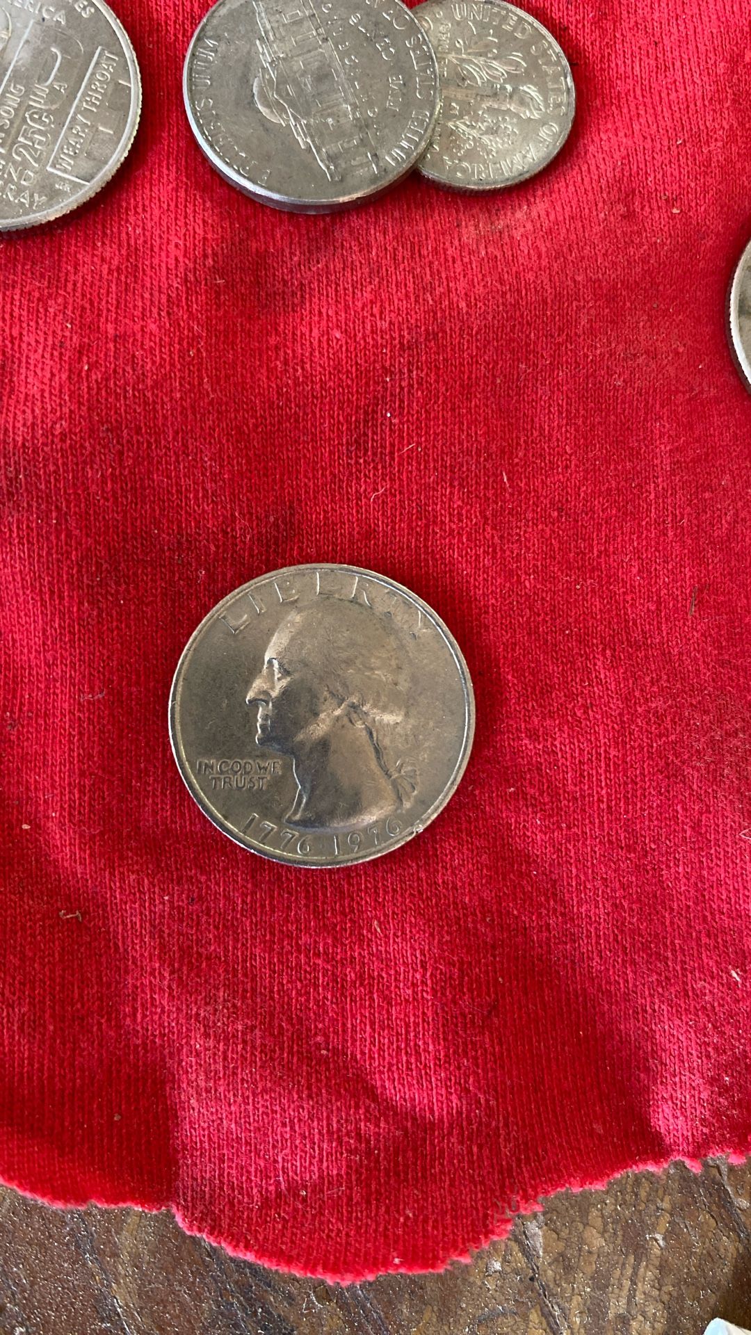 1976 No Mint Mark Bicentennial Quarter