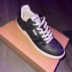 Coach Low-Top Sneakers women’s 10