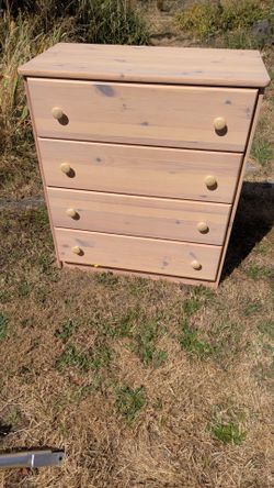 Wow! A dresser!