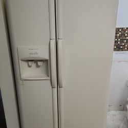 All White Appliances 