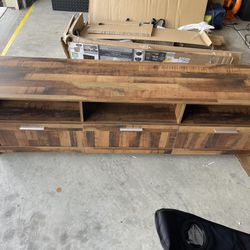 80 In Tv Stand 