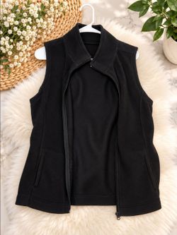 Lightweight vest