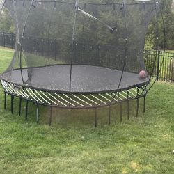 Spring Free Trampoline 