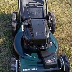 22 Inch Self Propelled Lawnmower With Grass BAG
