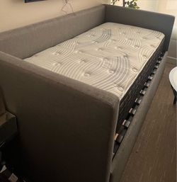 Daybed with Trundle Drawer.