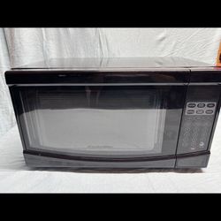 Microwave Barely Used