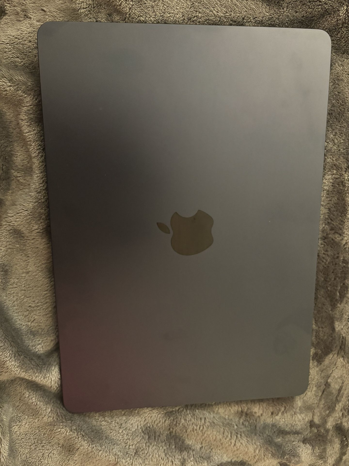 MacBook Air 13” M2 Chip – Midnight Blue