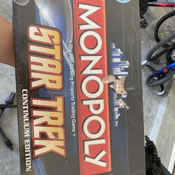 Star Trek Monopoly Brand New Sealed 