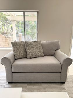 Living Spaces Cameron Foam IV Oversized Chair Couch