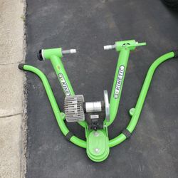 Heavy Duty  Professional Bicycle Trainer  Like New 