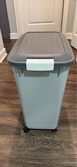 Airtight Pet Food Storage Container on Wheels