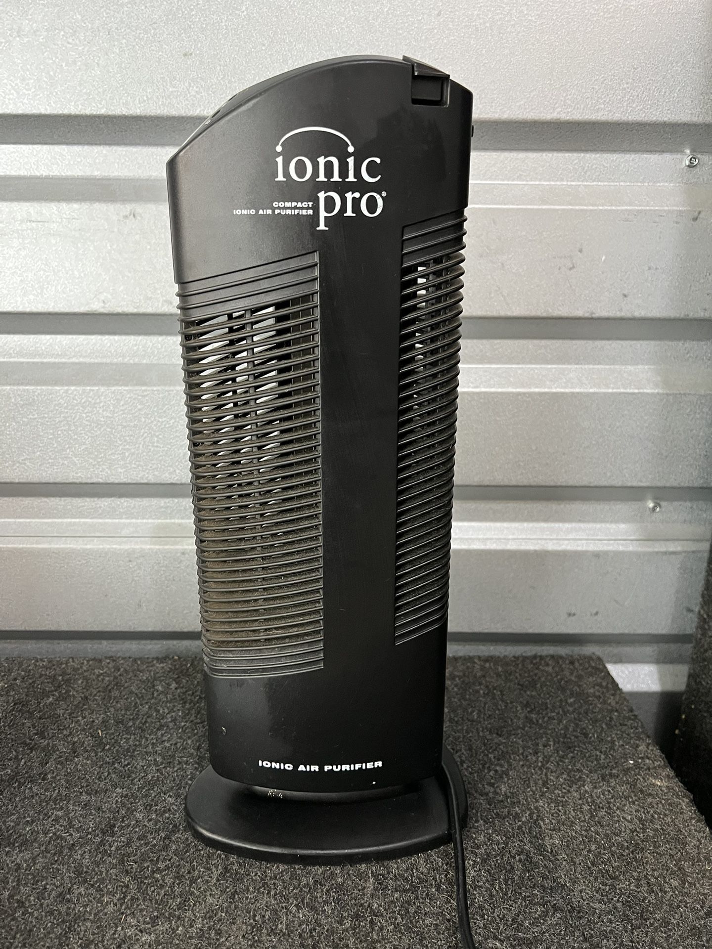 Envion Ionic Pro Clean Air Ionizer Compact Air Purifier with Car Ionizer