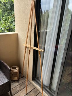 Painting easel