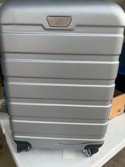 Silver Hard Shell Spinner Luggage Suitcase