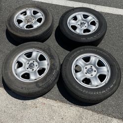 4 — 215/70r16 5x4.5 5x114.3 Stock Honda CRV CR-V HRV tacoma Wheels Rims Good Tires!!
