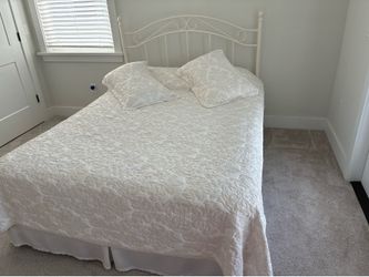 Queen bed