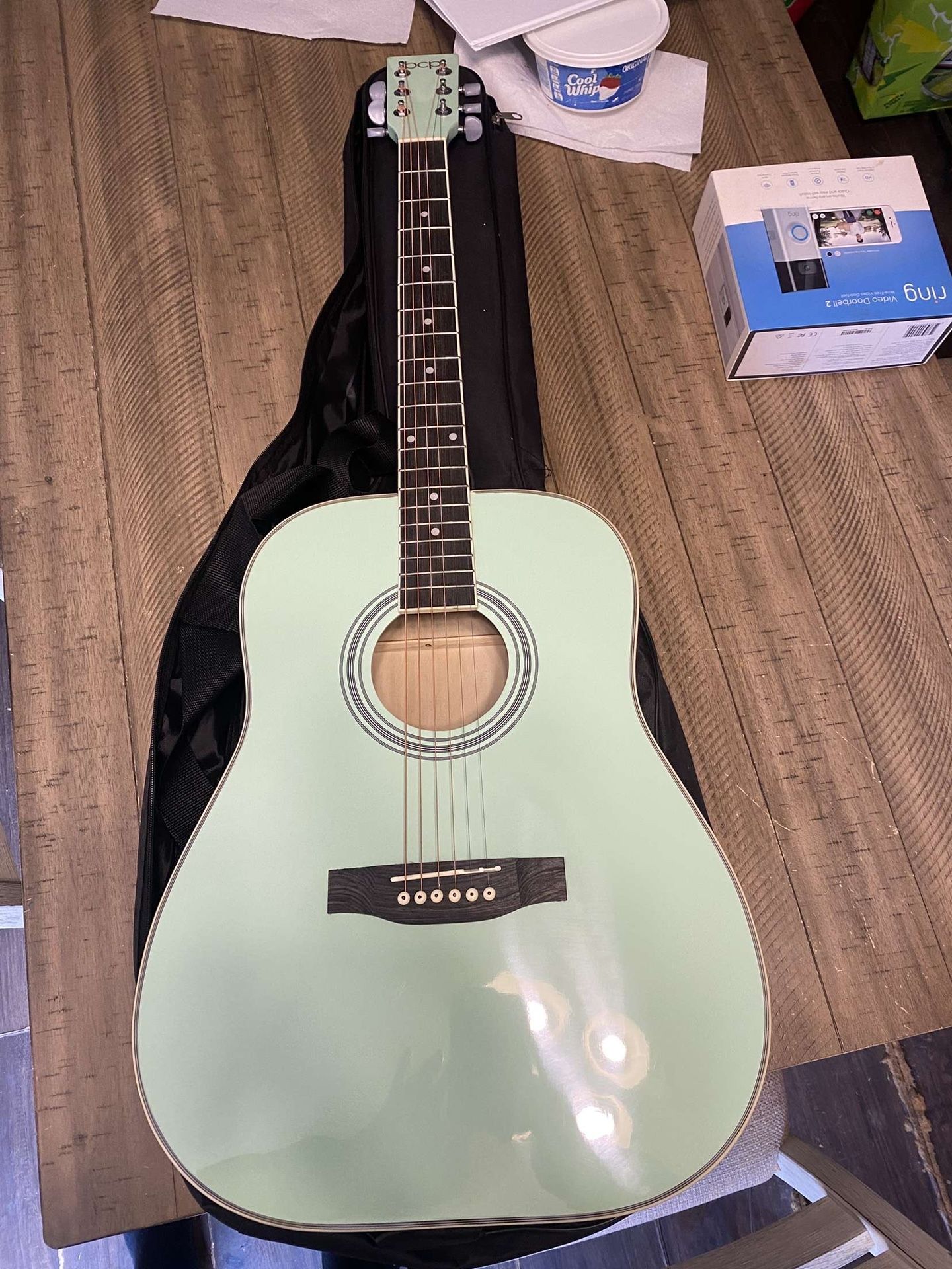 Guitar - brand new