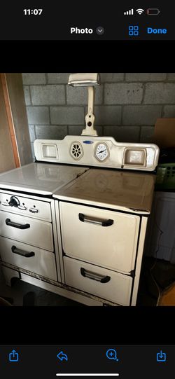 Vintage stove Gaffers and Sattler  50s style stove excellent working condition. Recently calibrated obo