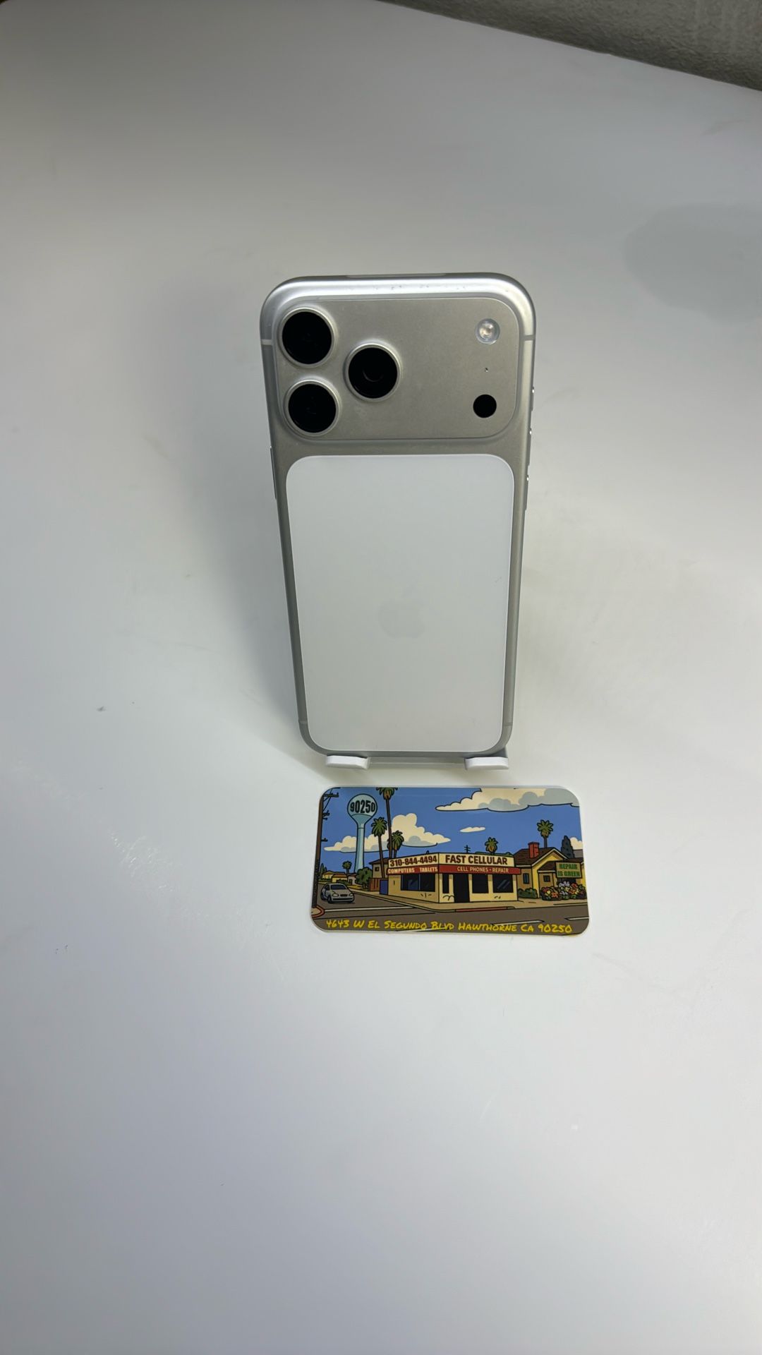 Iphone 17 Pro Max 512gb Unlocked But Broken Price Firm