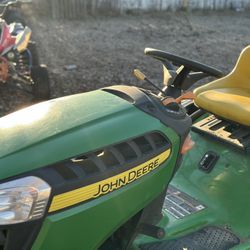 2015 John Deer 110