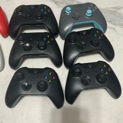 Xbox Series S/X and One Controllers 
