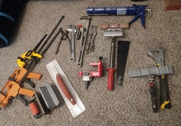 Assorted Hand Tools 