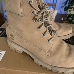 Women’s Timberland Size 8 Boot