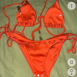 SHEIN • BIKINI AND TANKINI SETS- Medium 