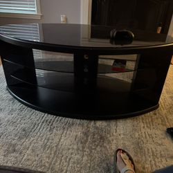 Entertainment center 
