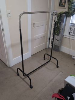 Clothing rack