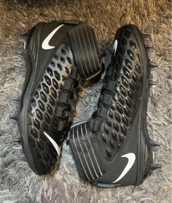 Nike Football Cleats Black Mid-Top